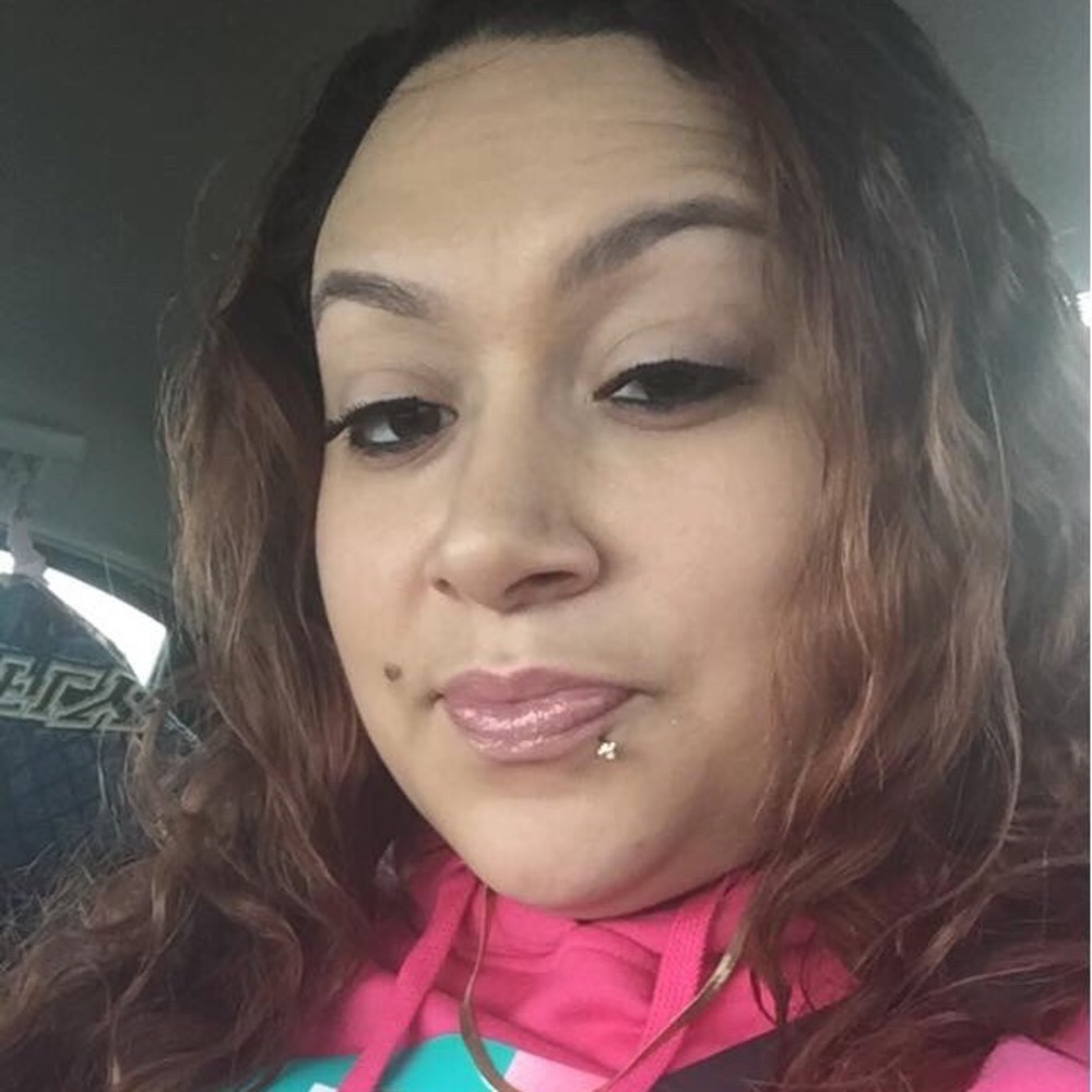 Meet your Posher, Celina